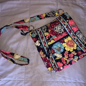 Vera Bradley Cross Body Purse Happy Snails Print